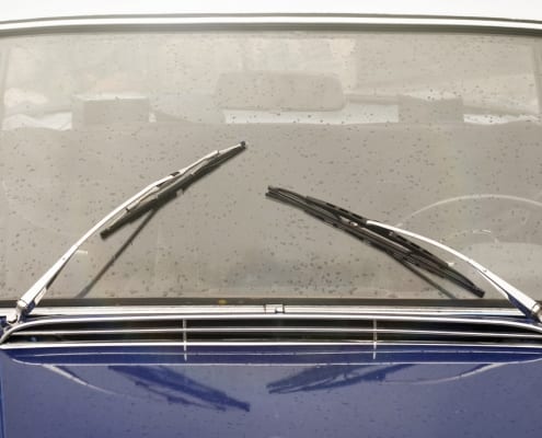 windscreen wipers replacement